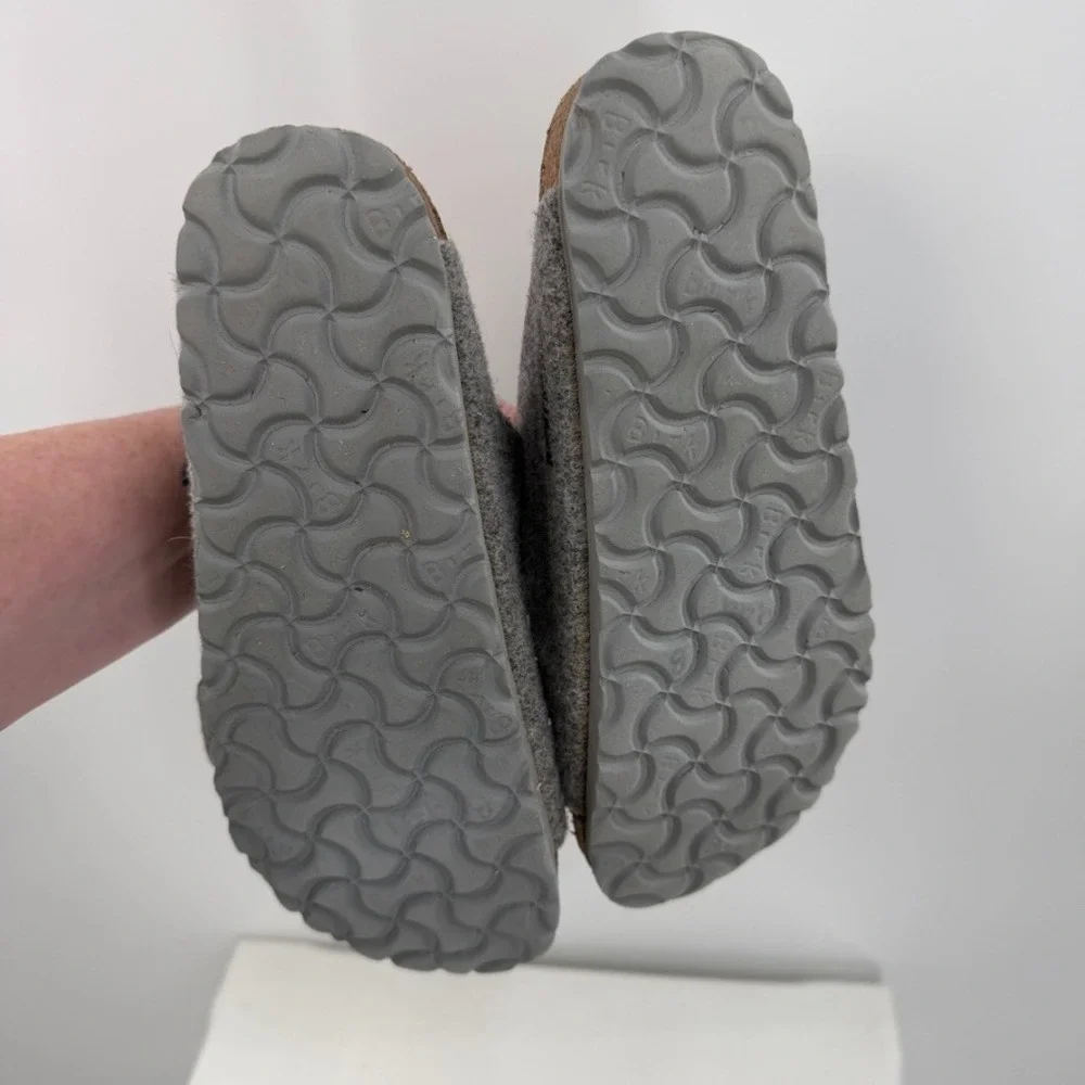 Birkenstock Arizona Sandals‎ Womens 6 Gray Wool Shearling Lined Made In Germany